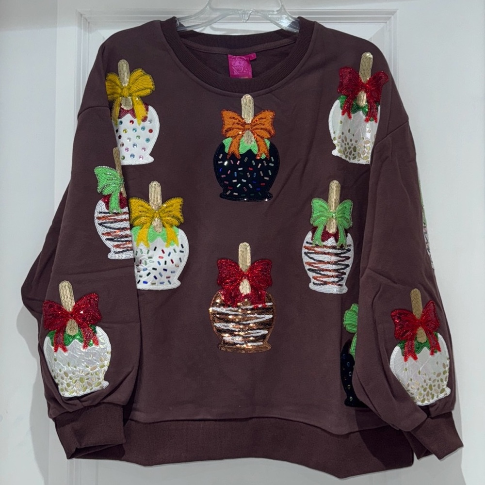 🍎NWOT Queen Of Sparkles S (Oversized) Sequined Candy Apple Sweatshirt
